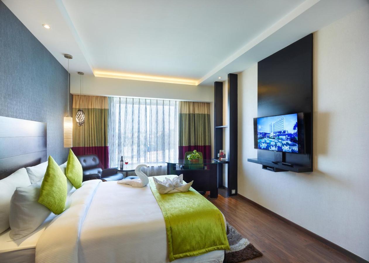 Hycinth Hotels Thiruvananthapuram Kültér fotó