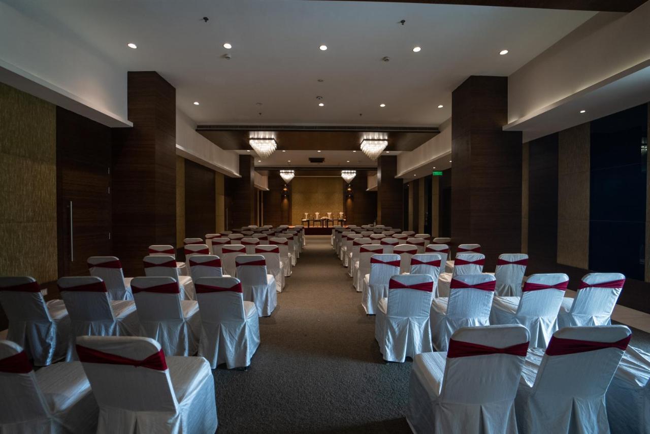 Hycinth Hotels Thiruvananthapuram Kültér fotó