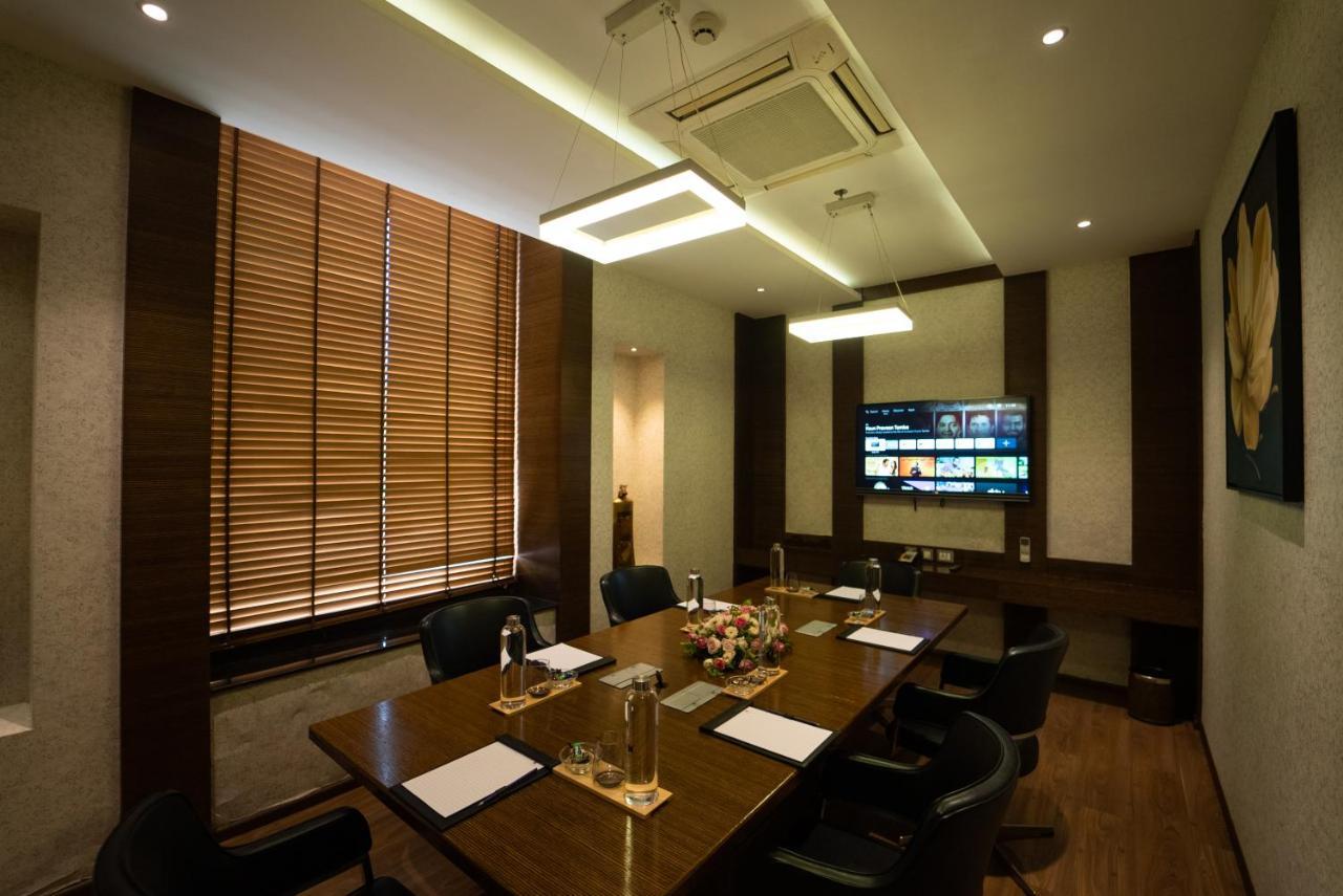 Hycinth Hotels Thiruvananthapuram Kültér fotó