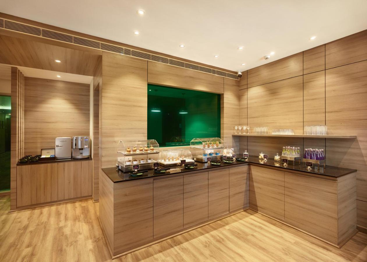 Hycinth Hotels Thiruvananthapuram Kültér fotó